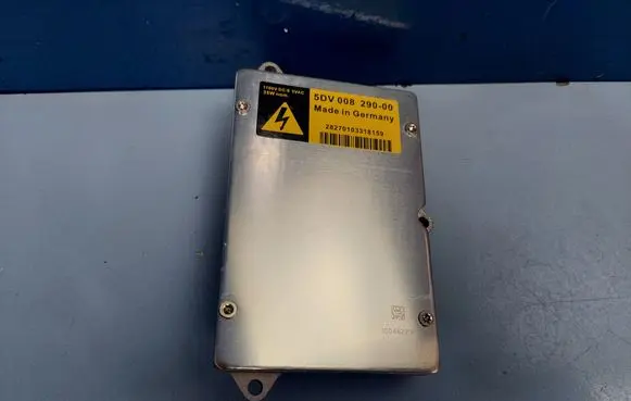 Mercedes-Benz ML AMG W164 Headlight ballast module Xenon 5DV00829000 4E0907476 63126907488