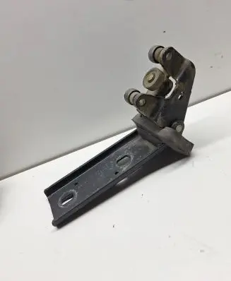 Renault Trafic II (X83) Sliding door middle rail 
