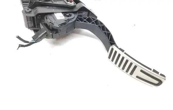 Maserati Ghibli Accelerator throttle pedal 6PV93396609 04861716AD
