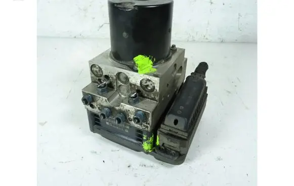 BMW 5 E60 E61 ABS Pump 6783360
