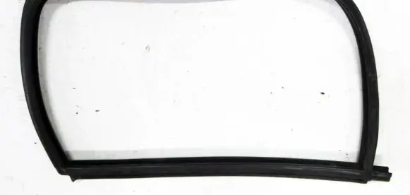 Citroen Jumper Front door glass trim molding