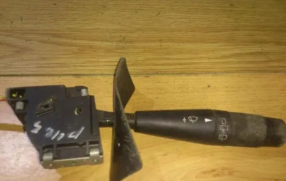 Peugeot 405 Wiper control stalk