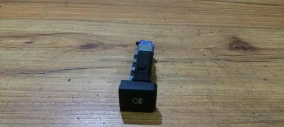 KIA Carens I Fog light switch 