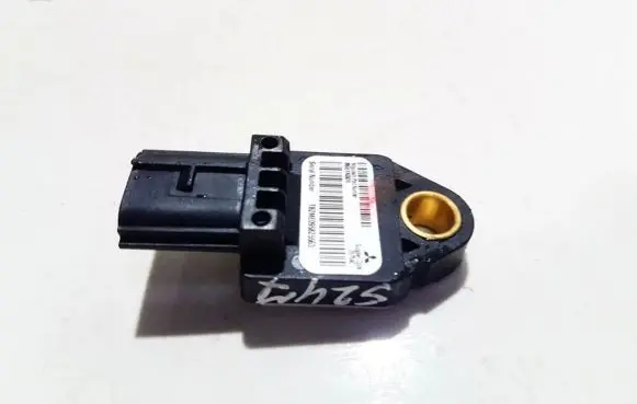 Mitsubishi Outlander Airbag deployment crash/impact sensor 8651A001 39754C