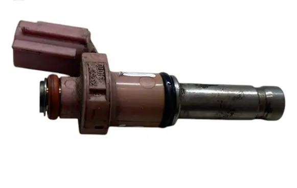 Lexus GS 300 350 430 450H Fuel injector 2325031070