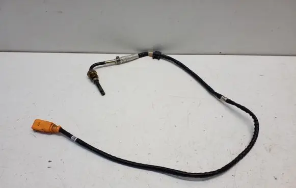 Volkswagen PASSAT B7 USA Exhaust gas temperature sensor 03L906088EE