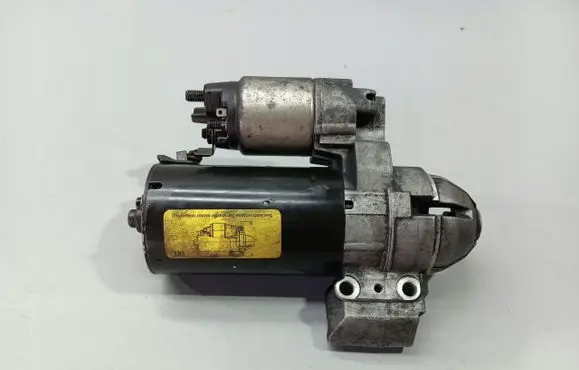 BMW 5 F10 F11 Starter motor 7801203
