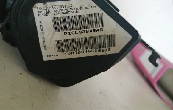 Jeep Grand Cherokee (WK) Rear seatbelt 1CL92BD5AB TVHT53456P0612 P1CL92BD5AB