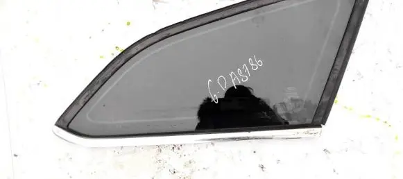 Ford Focus Rear side window