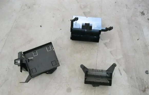 Volkswagen Touareg II Other trunk/boot trim element 7P0907333