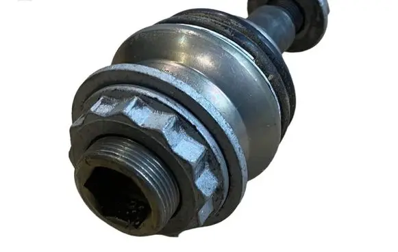 BMW 7 G11 G12 Driveshaft outer CV joint 6852536 31106852536