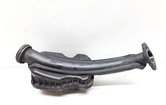 Volvo V70 Intake resonator 30774691