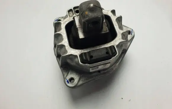 BMW 6 F12 F13 Engine mount vacuum valve 6860234MWGK 686034