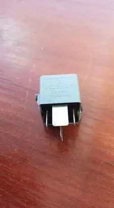 Mercedes-Benz E W211 Other relay 0025422619
