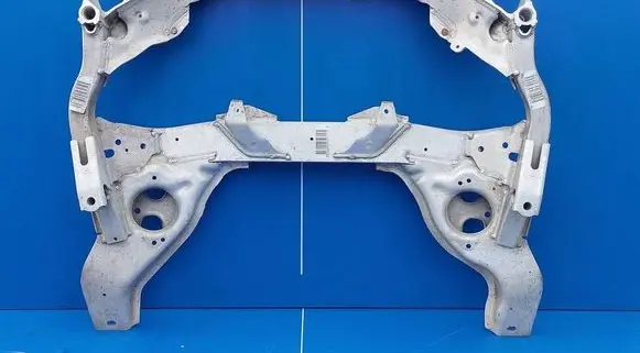 BMW 3 E90 E91 Front axle beam 