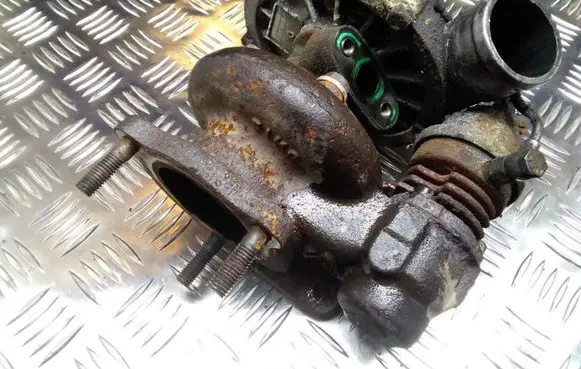 Audi A6 S6 C4 4A Turbo 53241015076