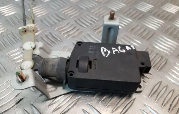 Hyundai Santa Fe Tailgate boot lock/latch motor 