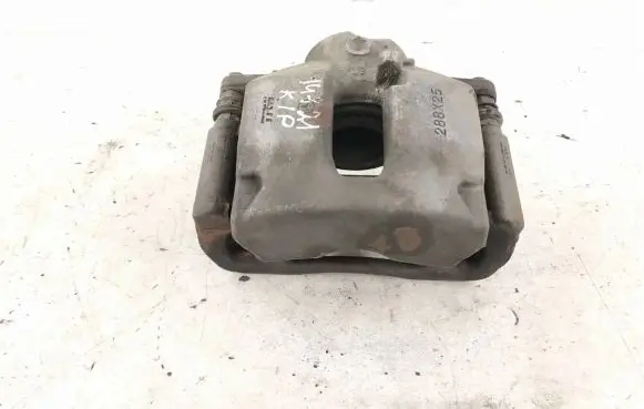 Mercedes-Benz C W204 Front brake caliper A2044212181 2044212181
