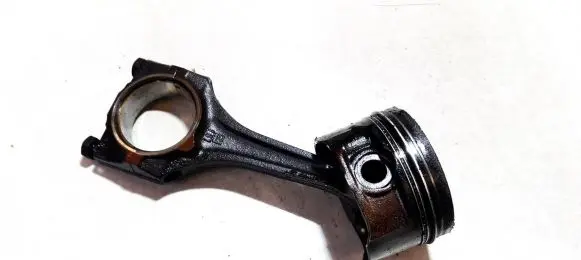 Opel Astra F Piston with connecting rod