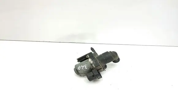 BMW 3 E36 Coolant heater control valve 1387846 1147412052