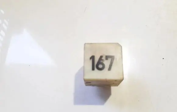 Volkswagen Golf IV Other relay 191906383