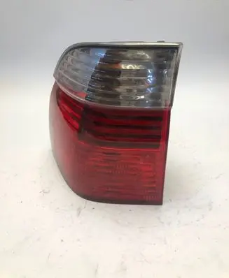 BMW 5 E39 Rear/tail lights 6902531 8C0301305 041220021325