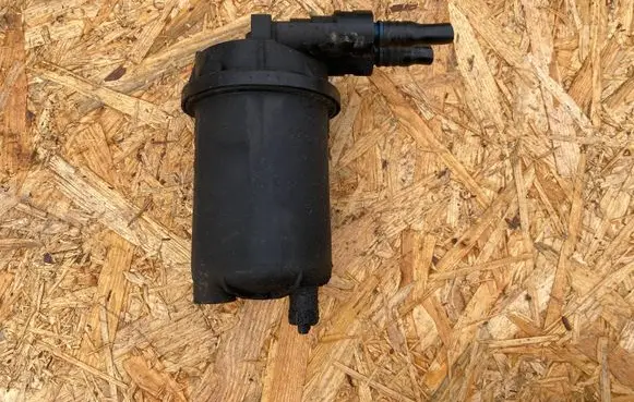 Opel Signum Fuel filter C447