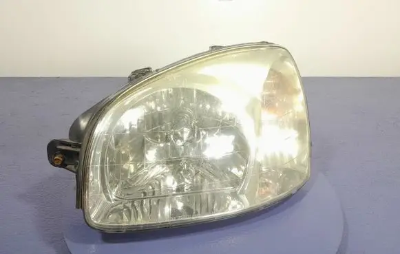 Hyundai Santa Fe Headlight/headlamp