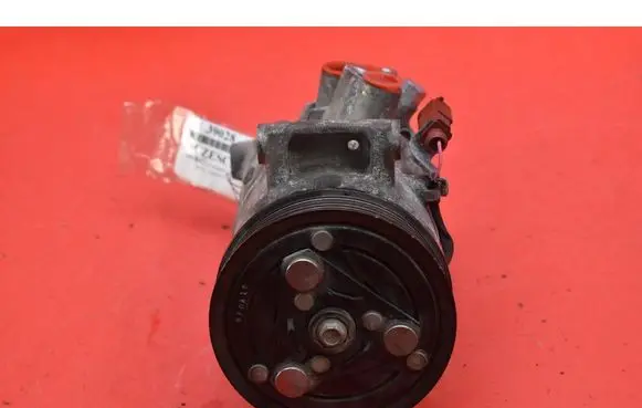Skoda Octavia 985 Air conditioning (A/C) compressor (pump) 3Q0816803B