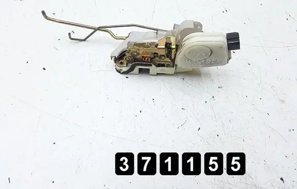 Mitsubishi Outlander Front door lock 