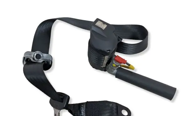 Alfa Romeo 166 Front seatbelt 043087