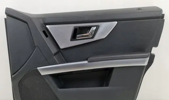 Mercedes-Benz GLK (X204) Front door card panel trim