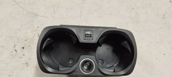BMW i4 Cup holder front 6806803