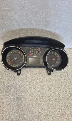 Fiat Punto Evo Speedometer (instrument cluster) GTMFJ969L