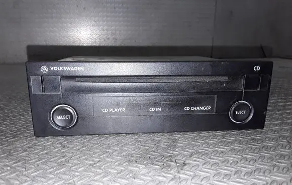 Volkswagen Golf IV CD/DVD changer CXDV1071L