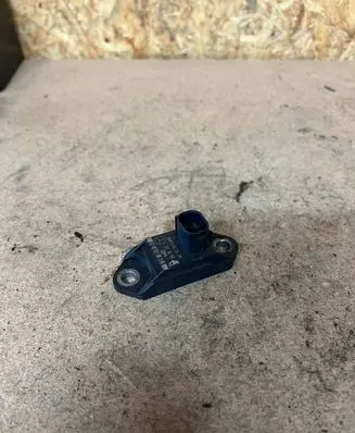 Mercedes-Benz ML W164 Acceleration sensor 0045423518 0XW41