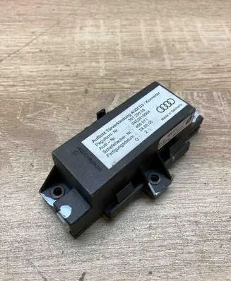Audi A8 S8 D3 4E Door control unit/module 04E0919064