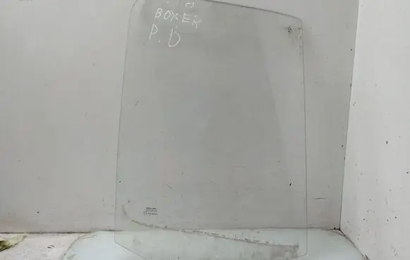Citroen Jumper Front door window glass four-door 43R001099