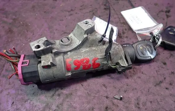 Skoda Fabia Mk1 (6Y) Ignition lock