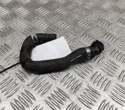 Volvo XC90 Engine coolant pipe/hose 31368412
