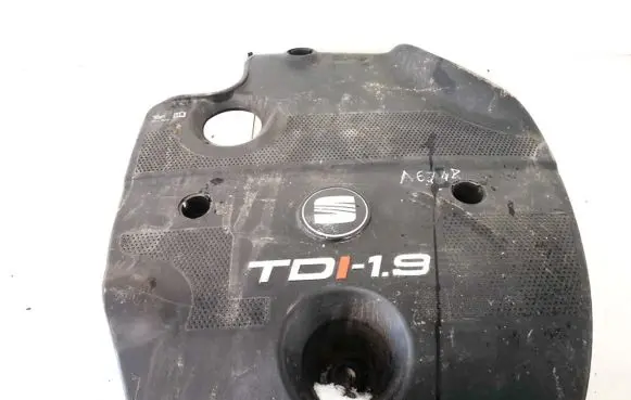 Seat Toledo II (1M) Engine cover (trim) 038103935a