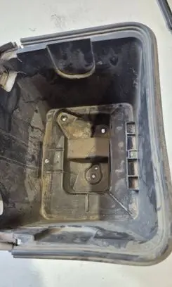 Ford Mustang VI Battery box tray FR3B10723AD
