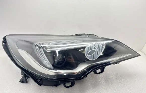 Opel Astra K Headlight/headlamp 13401144 7961400000 662588537