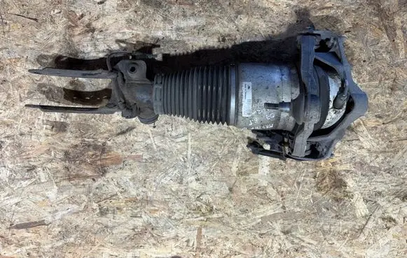 Audi Q7 4L Air suspension front shock absorber 7L8616039D