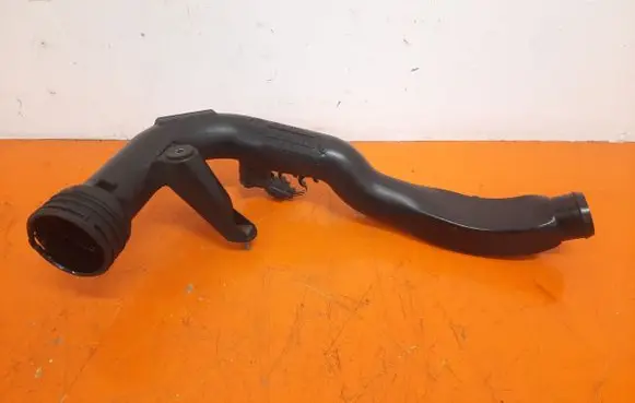 Audi A4 S4 B6 8E 8H Intercooler hose/pipe 8E0145762