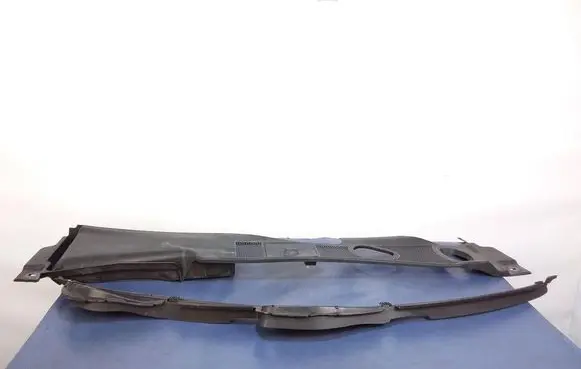 Audi A4 S4 B8 8K Wiper trim 8K1819447