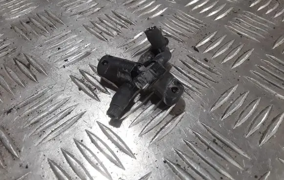Opel Vectra C Windshield washer spray nozzle 9221637