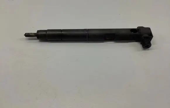 KIA Rio Fuel injector 338002A780