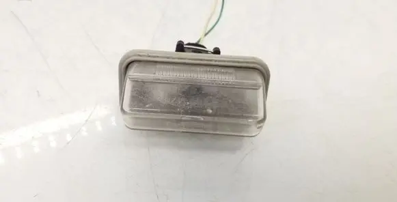 Toyota Avensis T250 Number plate light 001479