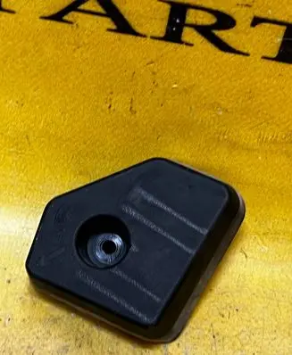 Ford Escape IV Tailgate/trunk/boot lid buffer LJ6BS40175AB